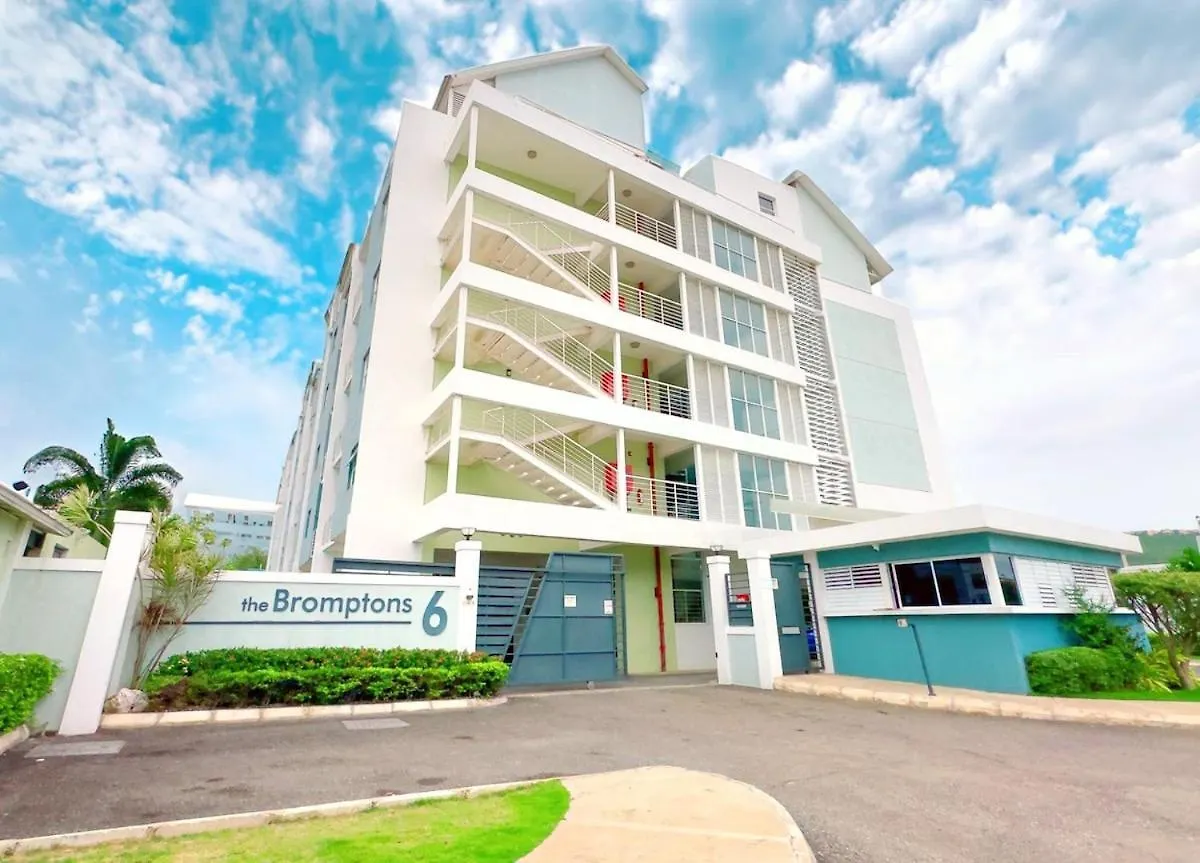 The Soul Of Kingston Chic 2Br Condo With Pool And Gym Apartment