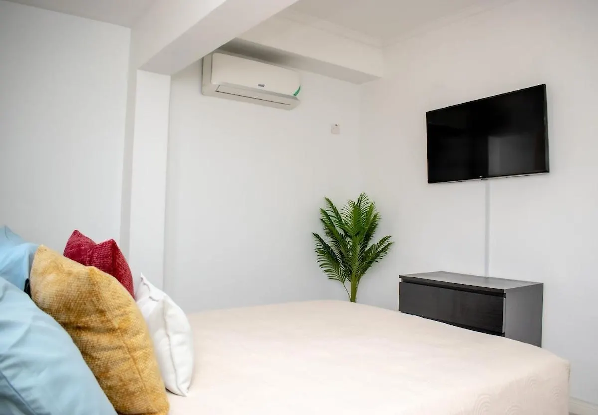 Apartment The Soul Of Kingston Chic 2Br Condo With Pool And Gym